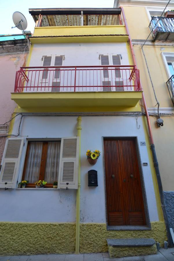 Casa Vacanze I Girasoli Iglesias Exteriér fotografie